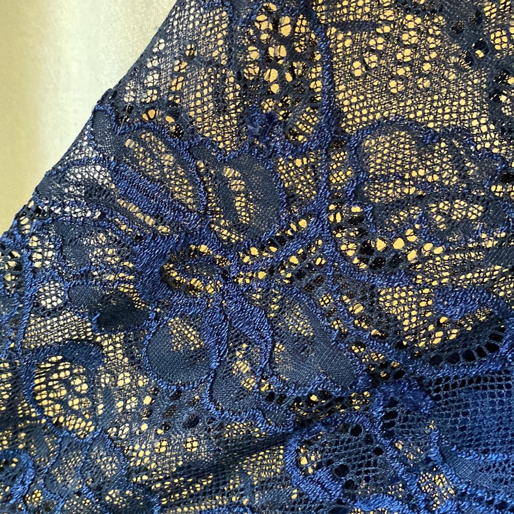 Miusol Navy Blue Dress - Picture 5 of 8